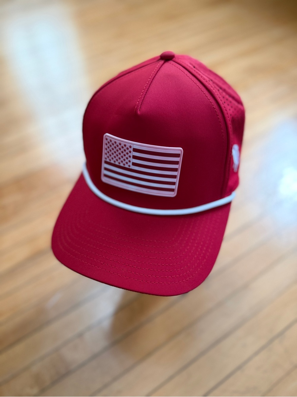 Branded Bills Heritage Old Glory Curved Performance Golf Hat Red/White Sz. OS